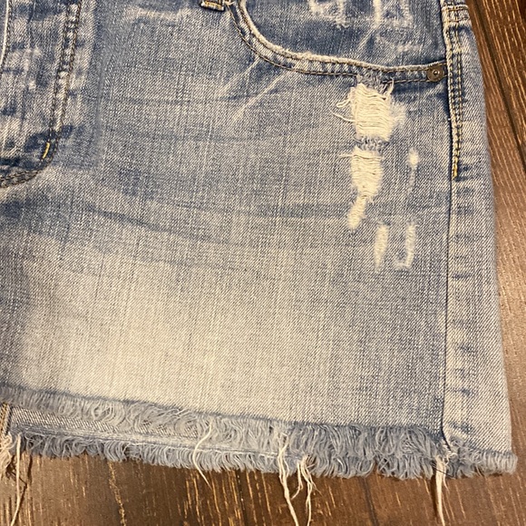 American Eagle Jean Skirt - Picture 2 of 6